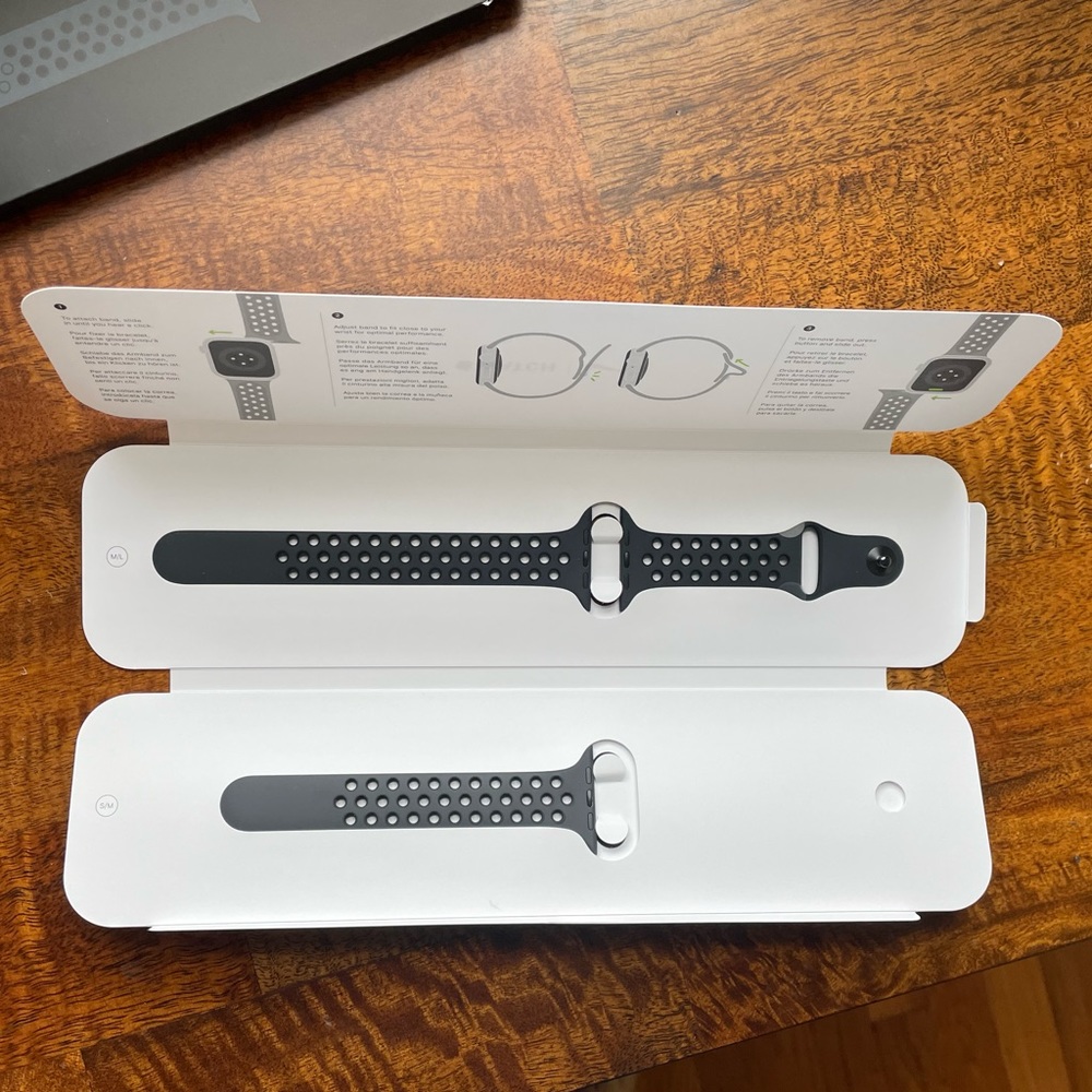 COPY - Apple Watch Nike Sport Band